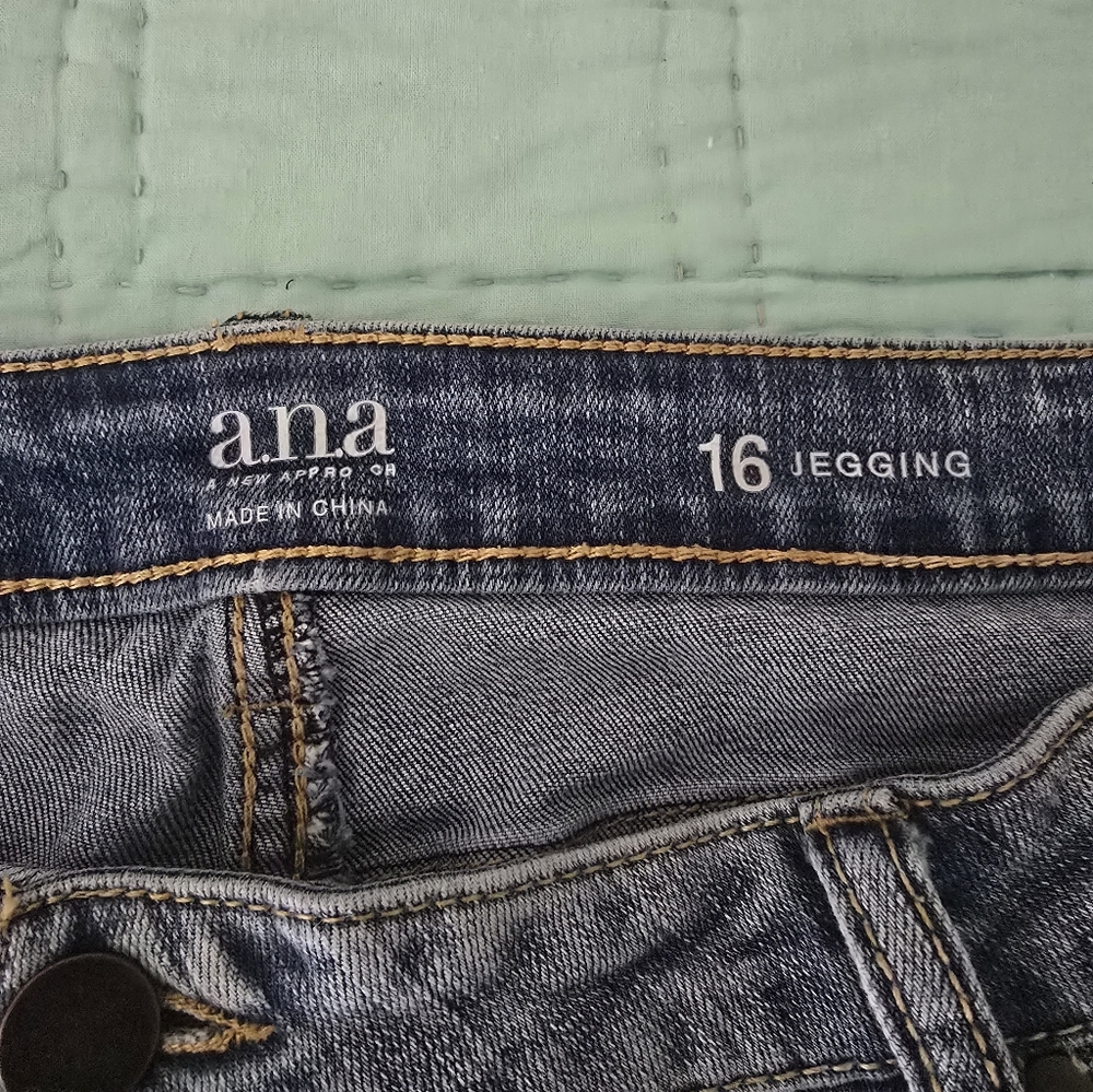 a.n.a Women's Denim Jeggings